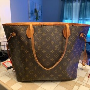 Louis Vuitton Neverfull MM